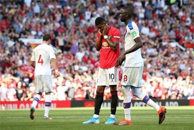 Những khoảnh khắc trong trận thua tệ hại của Man Utd trước Crystal Palace - 13