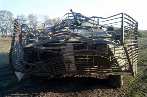 Giáp lồng: Loại giáp quân sự rẻ tiền vì sao vẫn hiệu quả?