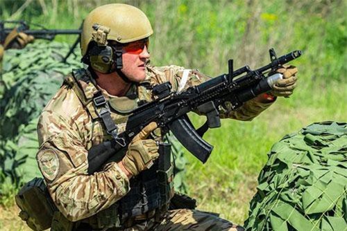 Chùm ảnh về những khóa đào tạo quy củ của trường đại học đặc nhiệm Nga