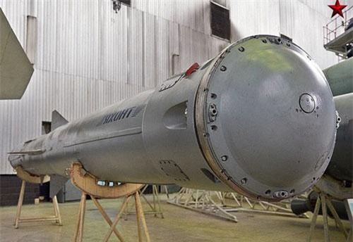 Ảnh sức mạnh đáng sợ của sát thủ chống hạm P800 Oniks