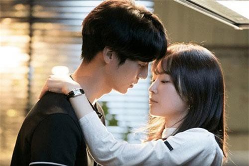 Ruồng bỏ vợ con để theo đuổi người tình osin 22 tuổi, tôi mất trắng cả sự nghiệp và gia đình