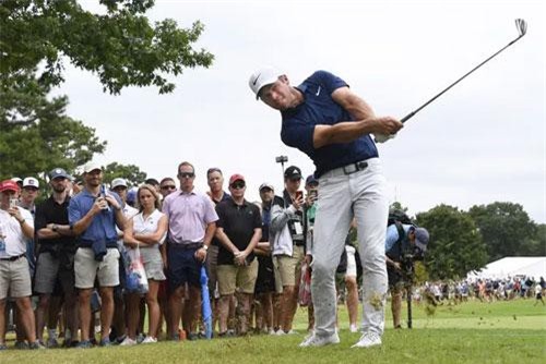 6 người bị sét đánh tại giải golf chuyên nghiệp của Mỹ