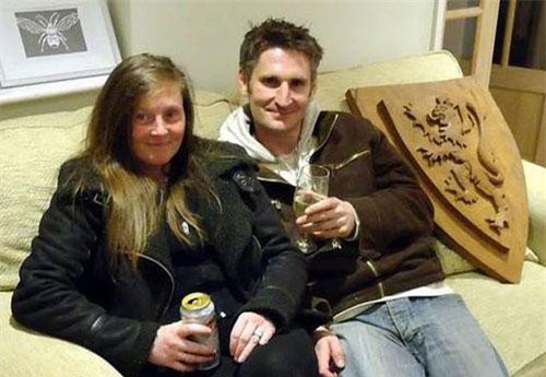 Phát hiện kho báu trị giá hơn 140 tỷ khi dò kim loại