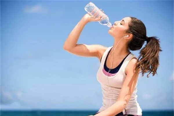 8 bí mật về nước đối với sức khỏe rất nhiều người không biết-2