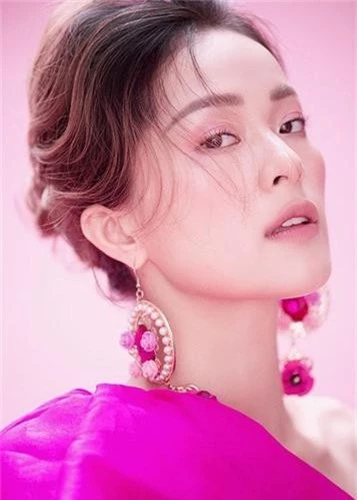 Hạ Vi xinh đẹp tuyệt trần sau 2 năm chia tay Cường Đô la - Hình 3 Ha Vi xinh dep tuyet tran sau 2 nam chia tay Cuong Do la-Hinh-3