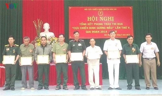 nguoi cuu chien binh lam giau tu nghe nuoi ca hinh 2