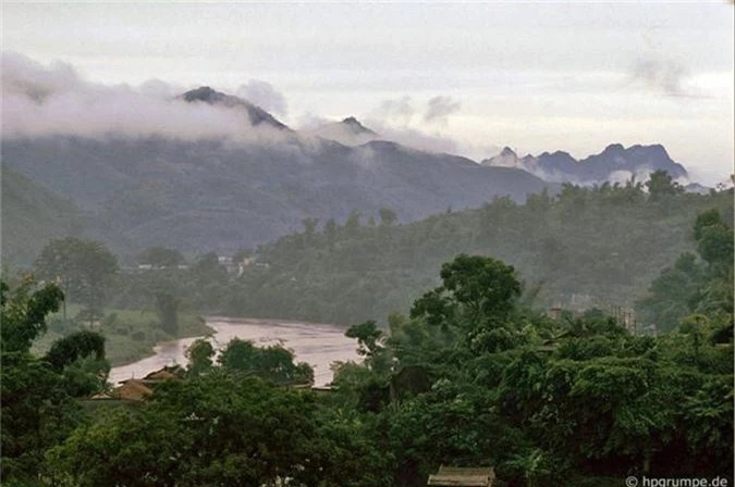 Ngam canh tuong dep ngat ngay o Cao Bang nam 1993-Hinh-2