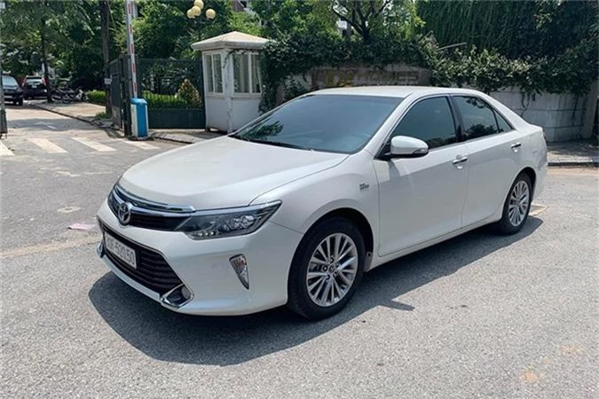 Toyota Camry 2018 