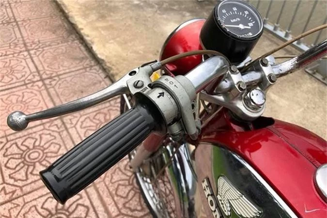 Xe may Honda 67 “doc nhat” Viet Nam chi 50 trieu dong-Hinh-4