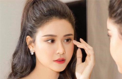 Nói không quan tâm tin đồn Tim và Đàm Phương Linh hẹn hò nhưng Trương Quỳnh Anh lại có động thái ẩn ý