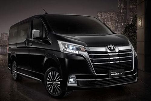 Cận cảnh MPV "sang chảnh" Toyota Majesty, giá hơn 1 tỷ đồng