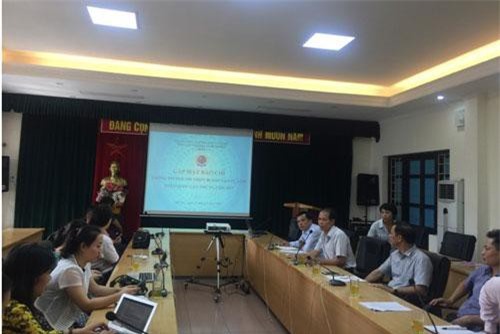 Học sinh, giáo viên thi tự làm thiết bị đào tạo