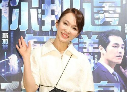 Phạm Văn Phương "Tiểu Long Nữ" trải lòng về chuyện tâm lý bất ổn sau khi làm mẹ khiến chị em nào cũng thấy đồng cảm