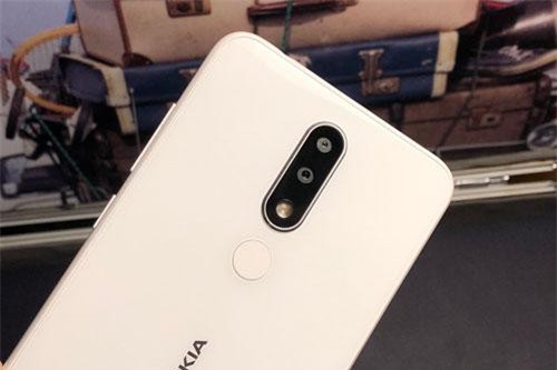 Nokia 5.1 Plus giảm giá ‘sập sàn’ tại Việt Nam cuối tháng 8