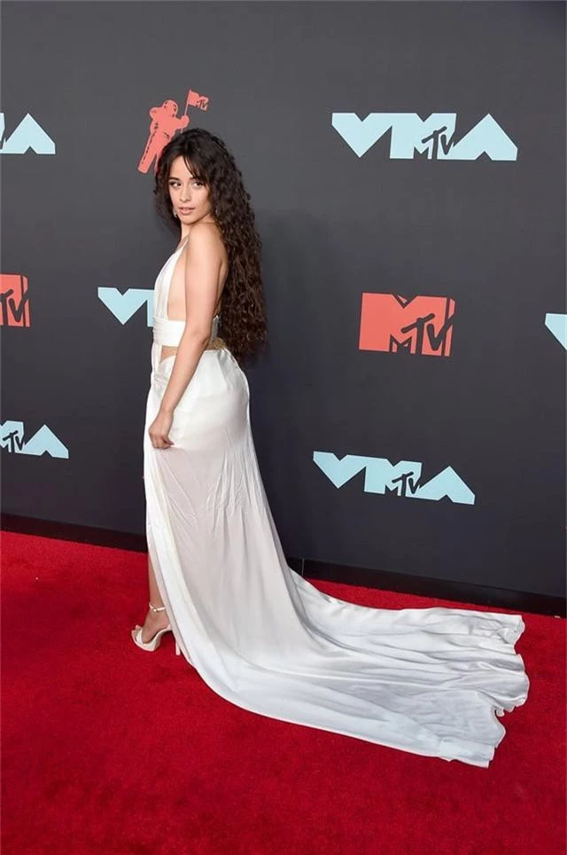 VMAs 2019: Dàn sao hội tụ, khoe sắc trên thảm đỏ - Ảnh 10.