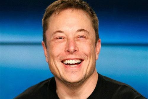 Tỷ phú Elon Musk bán áo phông “Đánh bom nguyên tử Sao Hỏa”