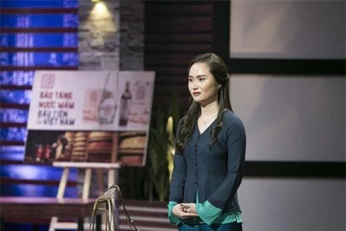Tập 2 Shark Tank Việt Nam mùa 3 mới phát sóng gây ấn tượng với sự xuất hiện của Thạc sỹ Marketing Thùy Trang, CEO dự án Làng Chài Xưa.