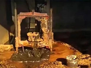 Phát hiện 'mỏ vàng' khi đào giếng trong vườn nhà
