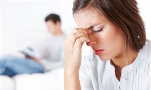 Chồng tiết lộ bí mật động trời trong đêm tân hôn