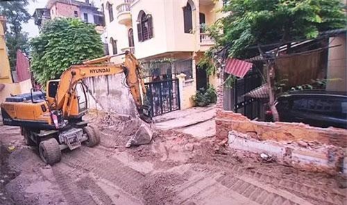 Hà Nội: Đã cưỡng chế diện tích đất làm đường vào trường THCS Phương Mai