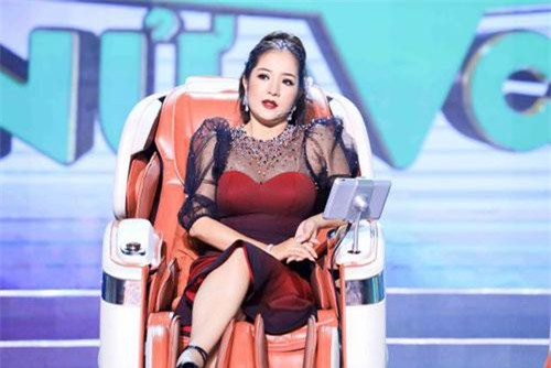 Thúy Nga: “Thà con không có cha còn hơn hai mẹ con bị đánh đập”