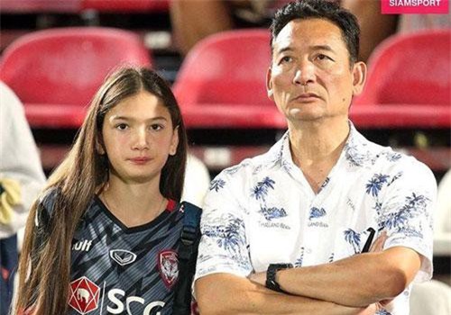 Em gái thủ môn Đặng Văn Lâm được báo Thái Lan khen dễ thương