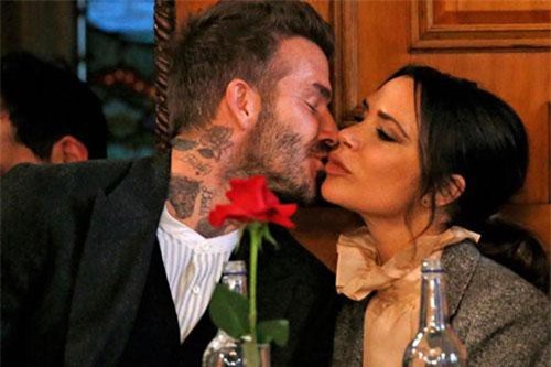 Soi cuộc hôn nhân 20 năm của Beck - Vic trước tin đồn ly hôn