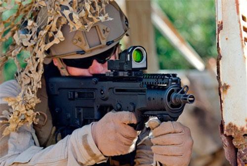 Khẩu tiểu liên đặc biệt của Israel: Ngoại hình như Tavor của Việt Nam
