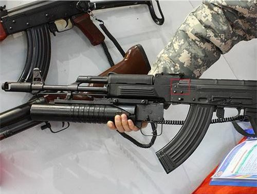 Việt Nam đủ sức tự nâng cấp AK-47 theo cấu hình KM-AK Obevs