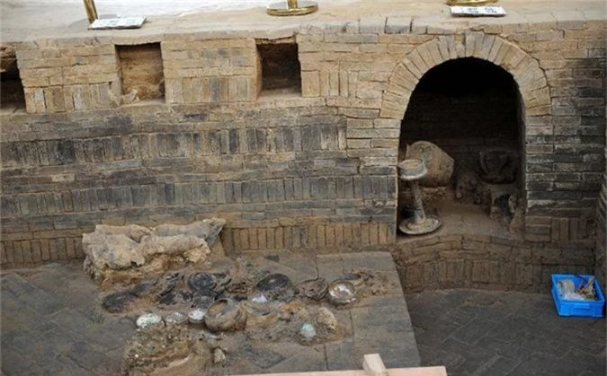 Thực hư 800 tấn kho báu trong lăng mộ nữ hoàng Võ Tắc Thiên - anh 11