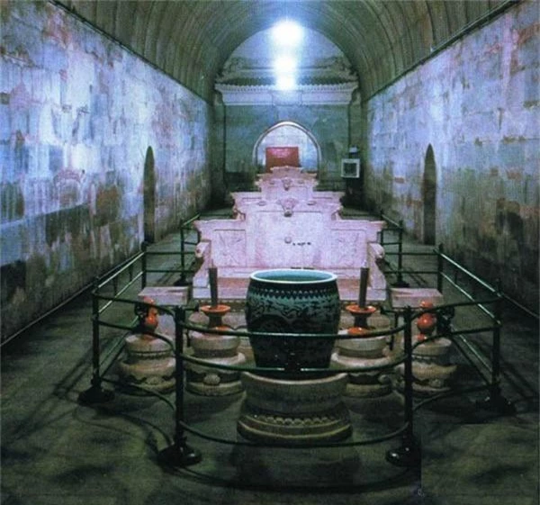 Thực hư 800 tấn kho báu trong lăng mộ nữ hoàng Võ Tắc Thiên - anh 13