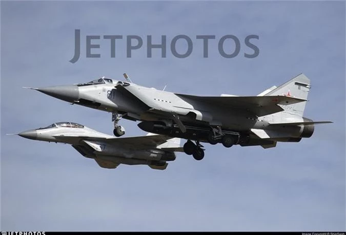 Vi sao MiG-31BM duoc coi la tiem kich danh chan vo dich toan cau?-Hinh-7