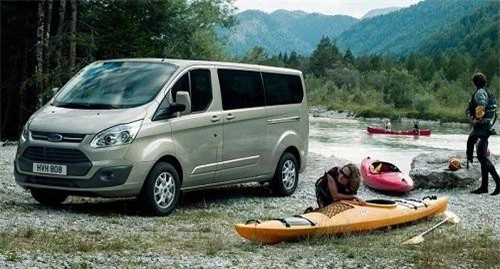 Ford Tourneo 