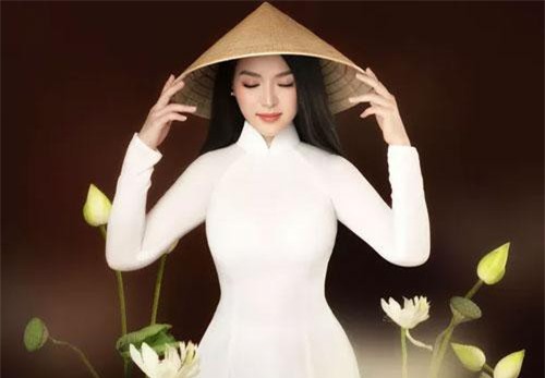 Sao mai Đinh Trang: "Hát đợi anh về" chở ước mơ 10 năm ca hát