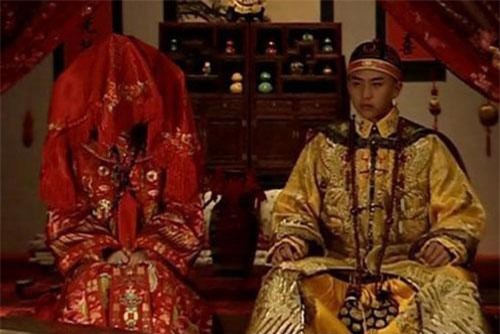 Tận mục đại hôn lễ xa hoa của hoàng đế xưa