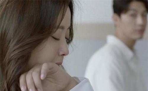 Con dâu vô sinh, mẹ chồng một mực ngăn không cho con trai ly hôn vì lý do bất ngờ