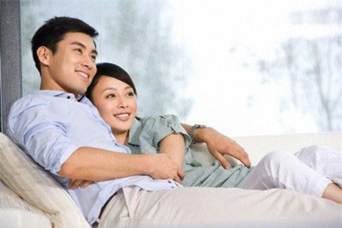 Vợ bị tai nạn, bác sĩ mừng rỡ nói một câu khiến tôi "chết đứng"