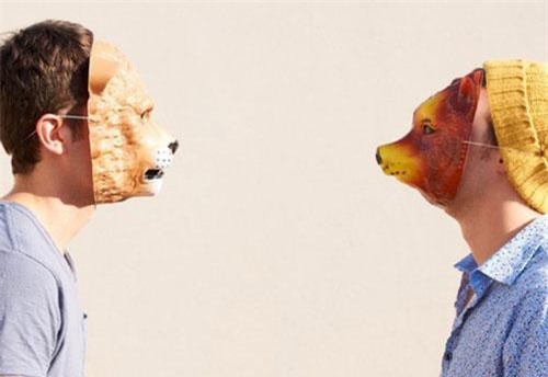 5 kiểu bạn bè độc hại nhất, tránh càng xa càng đỡ “dính họa”