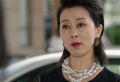 Tưởng con dâu vô sinh, mẹ chồng trăm mưu ngàn kế lấy vợ mới cho con trai, để rồi chết chân khi biết sự thật