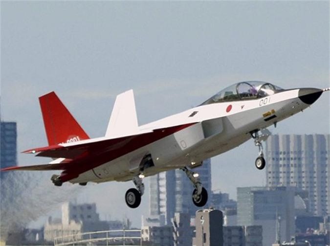 Trung Quốc lo lắng khi Nhật Bản tái phát triển tiêm kích mạnh hơn J-20
