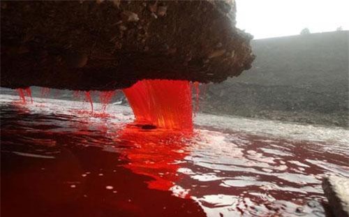 Th&#xE1;c M&#xE1;u k&#x1EF3; l&#x1EA1; t&#x1EA1;i thung l&#x169;ng 2 tri&#x1EC7;u n&#x103;m ch&#x1B0;a h&#x1EC1; c&#xF3; m&#x1B0;a