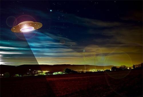 Người ngoài hành tinh đồng loạt ghé thăm Trái đất với số lượng lớn?