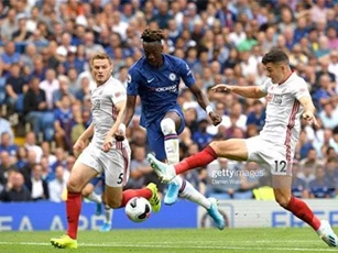 Công làm thủ phá, Chelsea "đánh rơi" 3 điểm trên sân nhà trước Sheffield