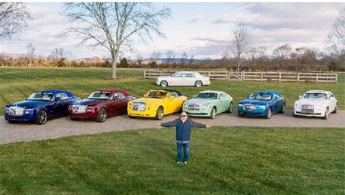 Đại gia mua cùng lúc cả dàn xe siêu sang Rolls-Royce