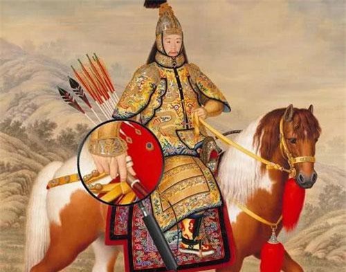 Bí ẩn những chiếc nhẫn hộ tiễn đỉnh cao được các hoàng đế ngự dụng lưu lại trong Cố Cung