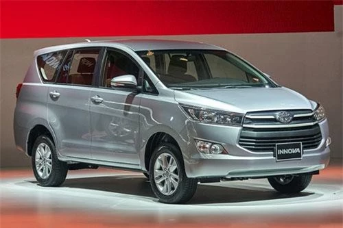 9. Toyota Innova (doanh số: 3.414 chiếc).