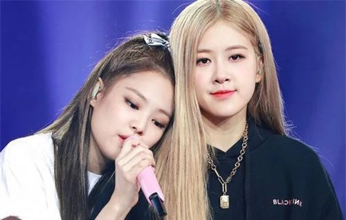 Các thành viên BLACKPINK khiến fan không khỏi lo lắng.