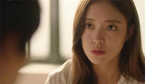 Sững sờ trước câu nói: “Chồng mình hiền nhưng xã hội giờ nó hư em ạ”