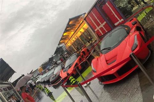 Dàn siêu xe hơn 500 tỷ đồng khoe dáng ở Hồng Kông