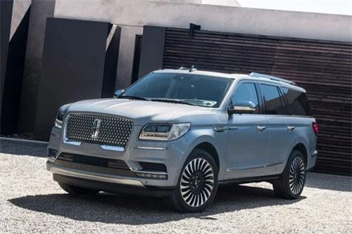 10. Lincoln Navigator 2019.